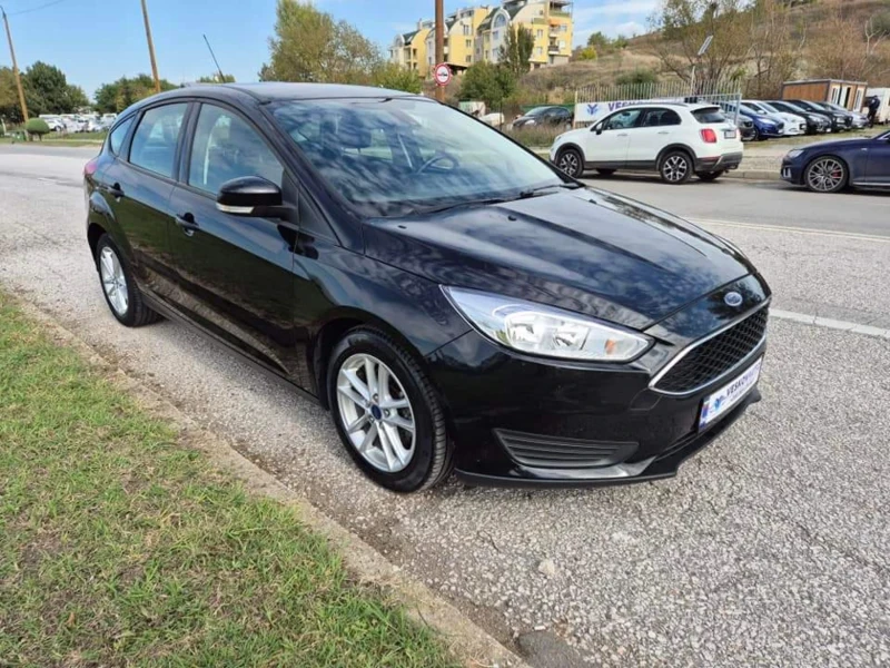 Ford Focus 1.0Turbo , снимка 3 - Автомобили и джипове - 47629036