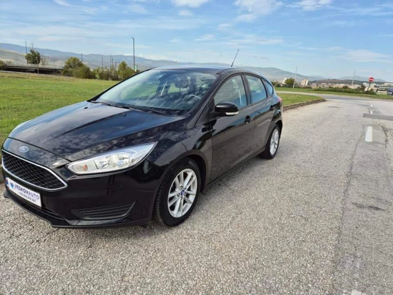 Ford Focus 1.0Turbo , снимка 2 - Автомобили и джипове - 47629036