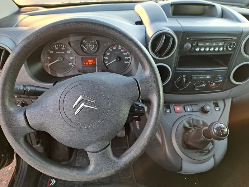 Citroen Berlingo 1.6HDI 90k.c, снимка 8 - Автомобили и джипове - 47996473