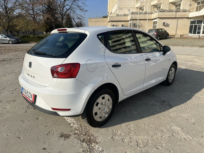 Seat Ibiza 1.2i  , снимка 4 - Автомобили и джипове - 48126657