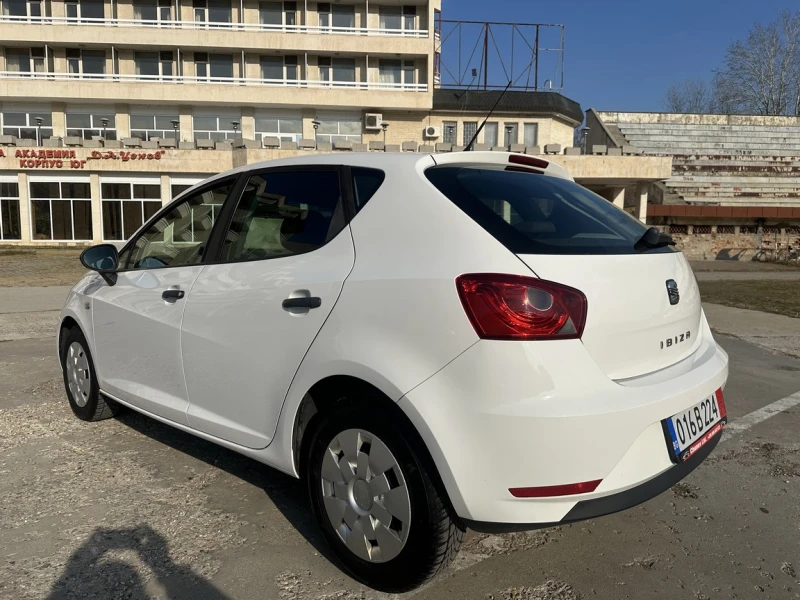 Seat Ibiza 1.2i  , снимка 6 - Автомобили и джипове - 48126657