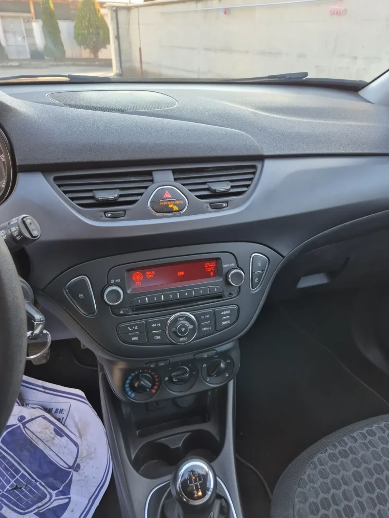 Opel Corsa, снимка 3 - Автомобили и джипове - 48295663