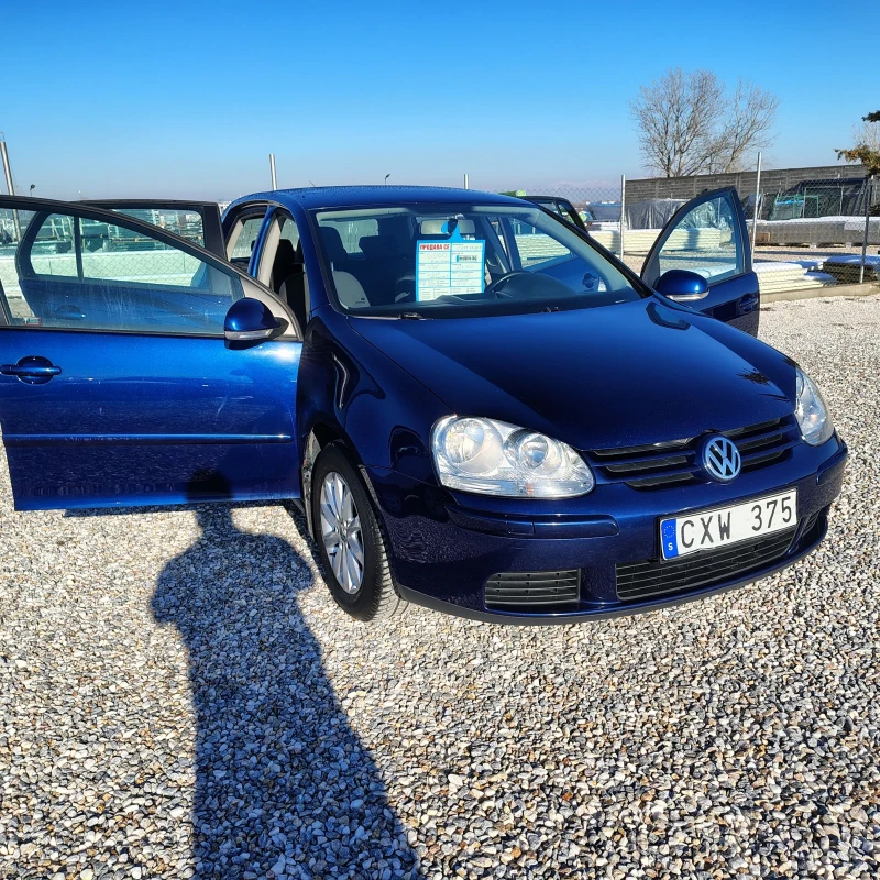 VW Golf 1.6i 102 k.c, снимка 2 - Автомобили и джипове - 48423267