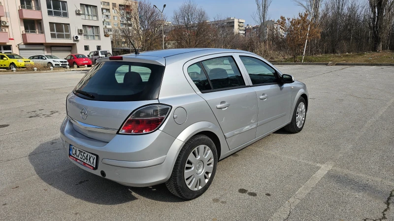 Opel Astra Газ/Бензин, снимка 4 - Автомобили и джипове - 49301468