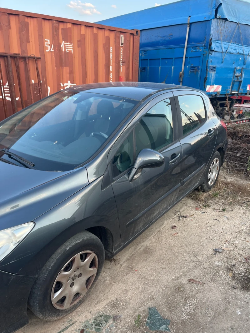 Peugeot 308 1.6i АВТОМАТИК ЗДРАВА ЦЯЛА КОЛА , снимка 2 - Автомобили и джипове - 51442888