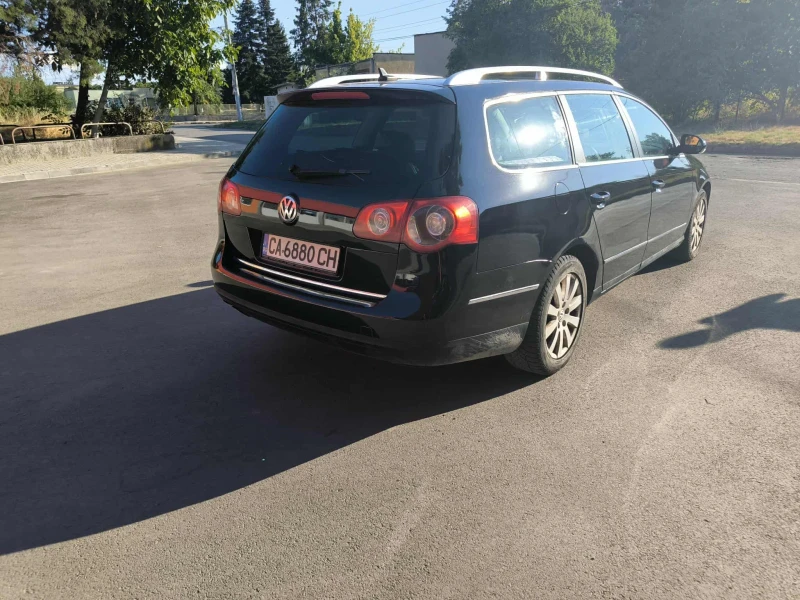 VW Passat, снимка 2 - Автомобили и джипове - 52594501