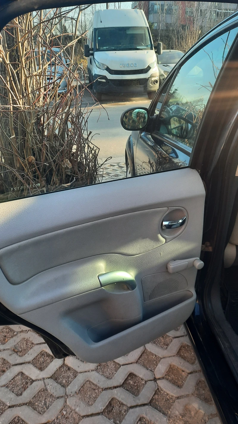 Citroen C3, снимка 11 - Автомобили и джипове - 52929303