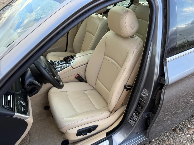 BMW 525 2.0D x-Drive/Luxury/8ск./Панорама/Амбиент/Лизинг, снимка 9 - Автомобили и джипове - 53041125