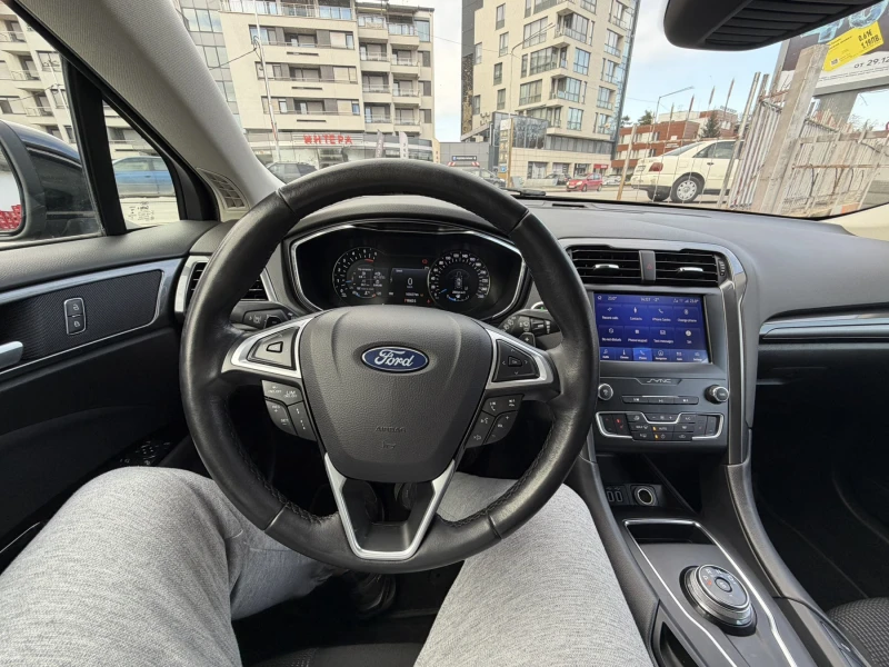 Ford Mondeo Titanium/Дистроник/LaneAssist/Теглич/Самопаркиране, снимка 10 - Автомобили и джипове - 53181382