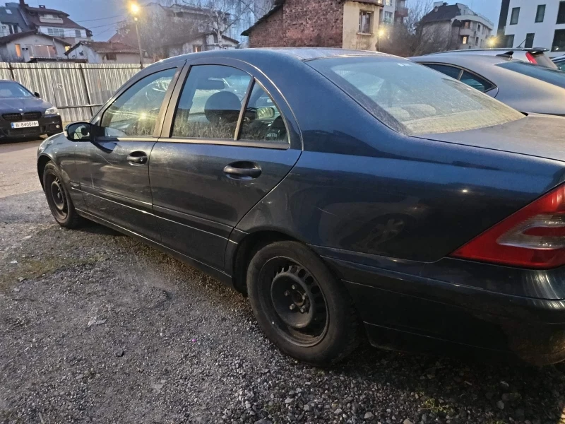 Mercedes-Benz C 220 2.2 CDI , снимка 4 - Автомобили и джипове - 53232384