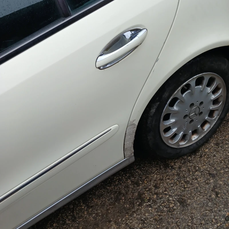 Mercedes-Benz E 220 W211 2.2 CDI, снимка 3 - Автомобили и джипове - 53288259