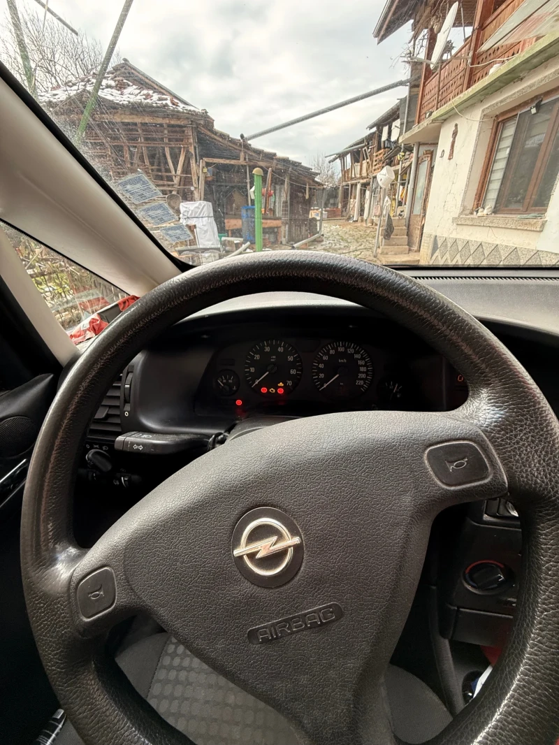 Opel Zafira, снимка 6 - Автомобили и джипове - 53396331