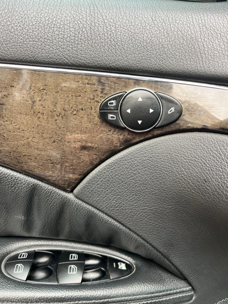 Mercedes-Benz E 320 Avantgarde, снимка 6 - Автомобили и джипове - 53478568