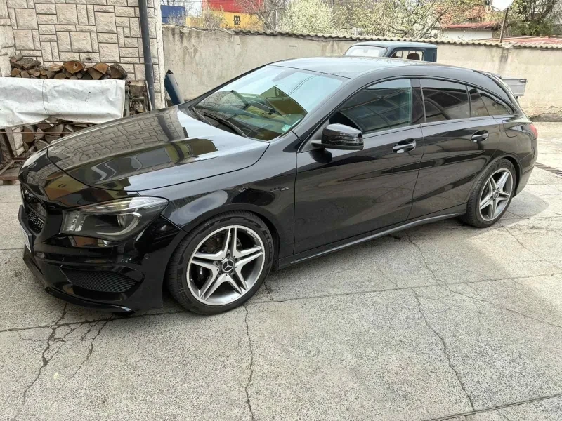 Mercedes-Benz CLA 220 Shooting Breit/AMG