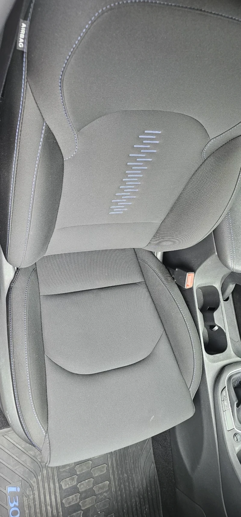 Hyundai I30 Hyundai I30 1.4 ������ | Mobile.bg � ����������� 9