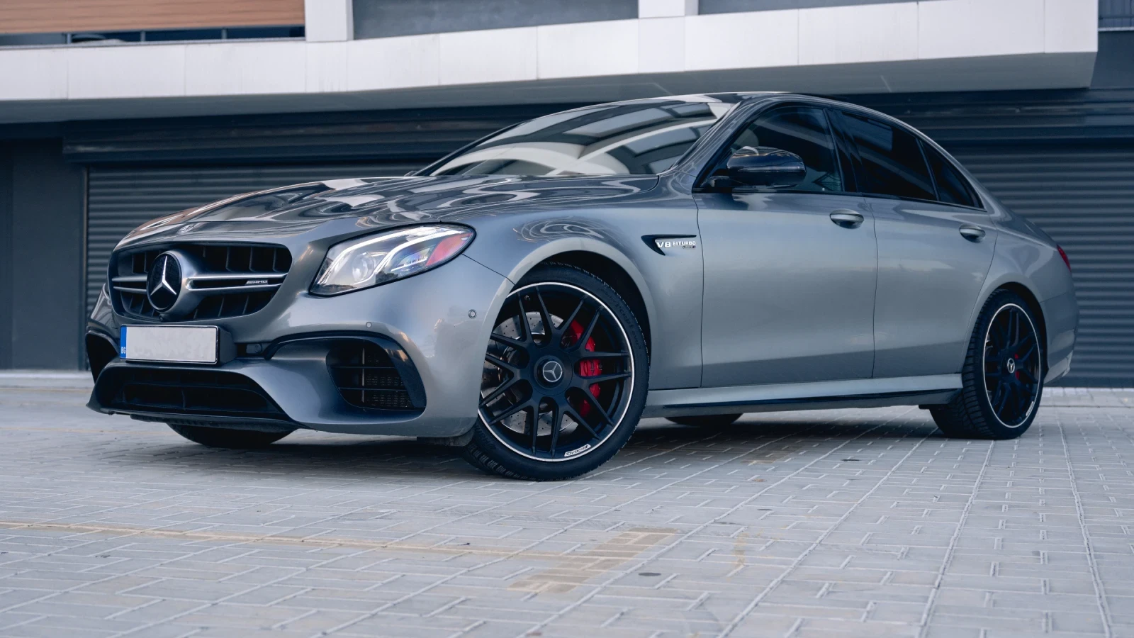 Mercedes-Benz E 63 AMG, снимка 1