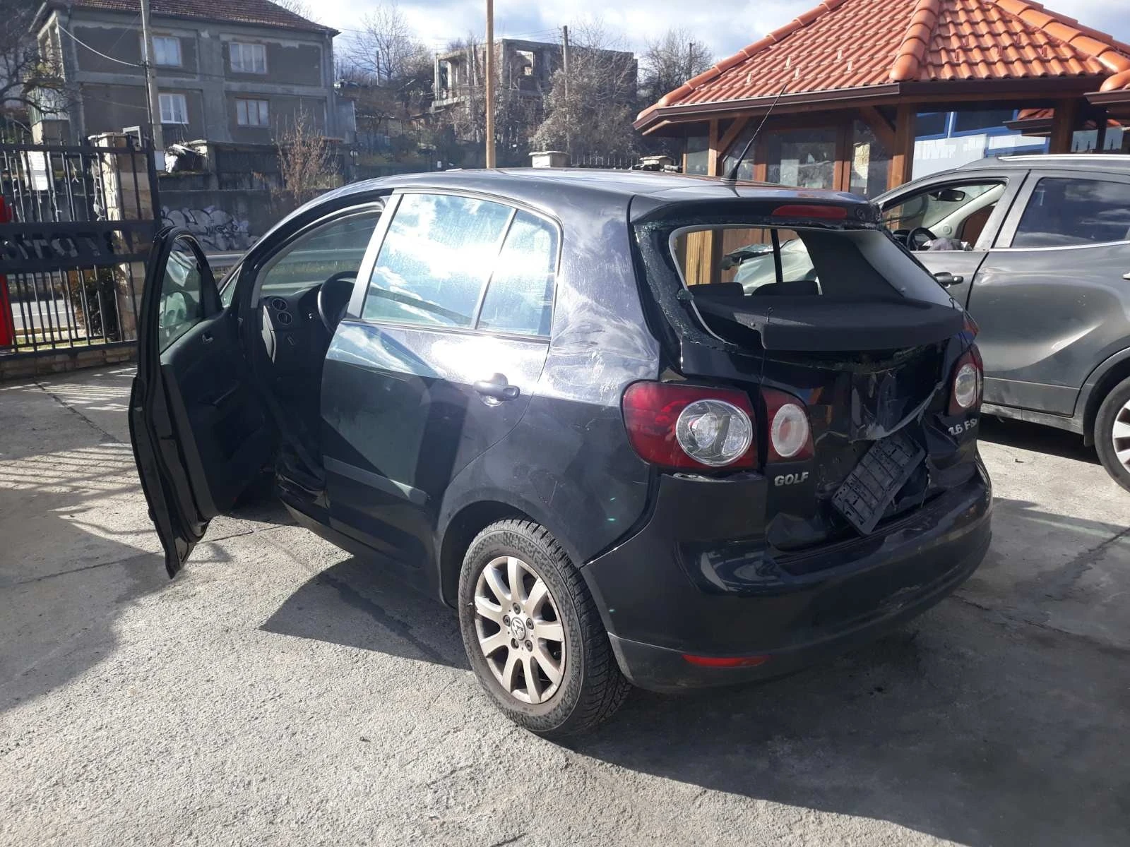 VW Golf Plus 1.6i - изображение 2