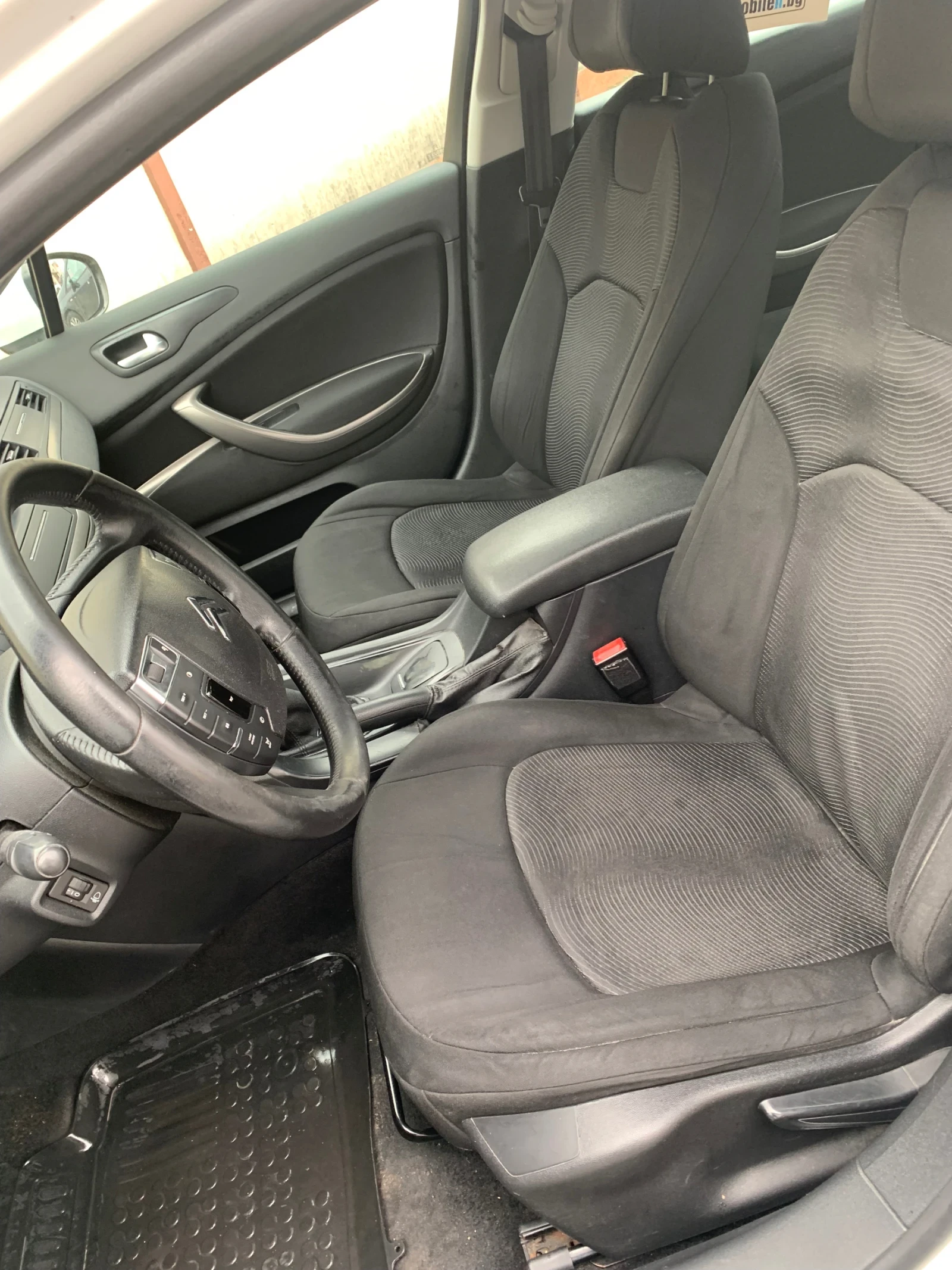 Citroen C5 1.6 HDI, снимка 9 - Автомобили и джипове - 52533021
