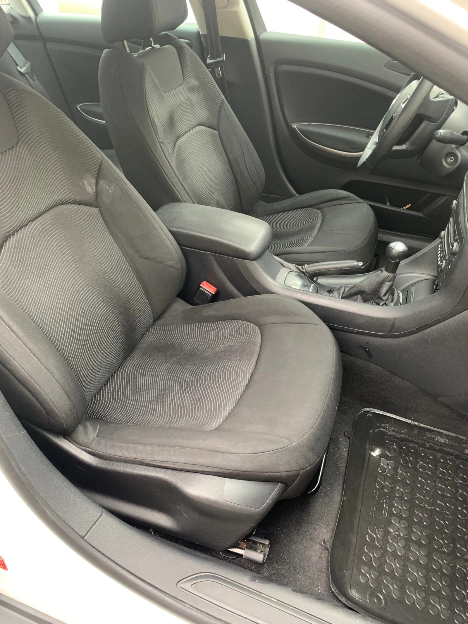 Citroen C5 1.6 HDI, снимка 10 - Автомобили и джипове - 52533021