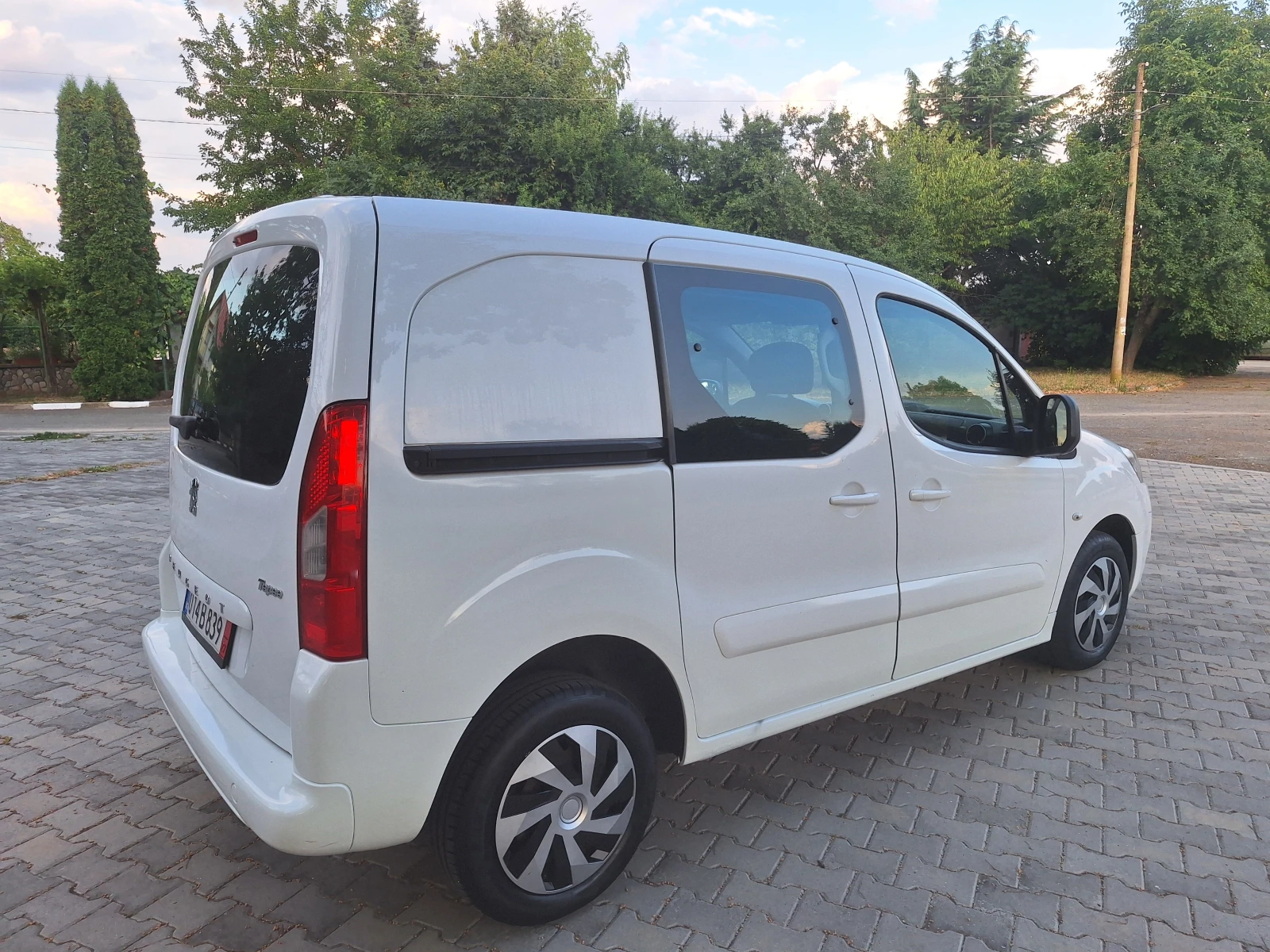 Peugeot Partner 1.6HDI TEPEE  - изображение 8