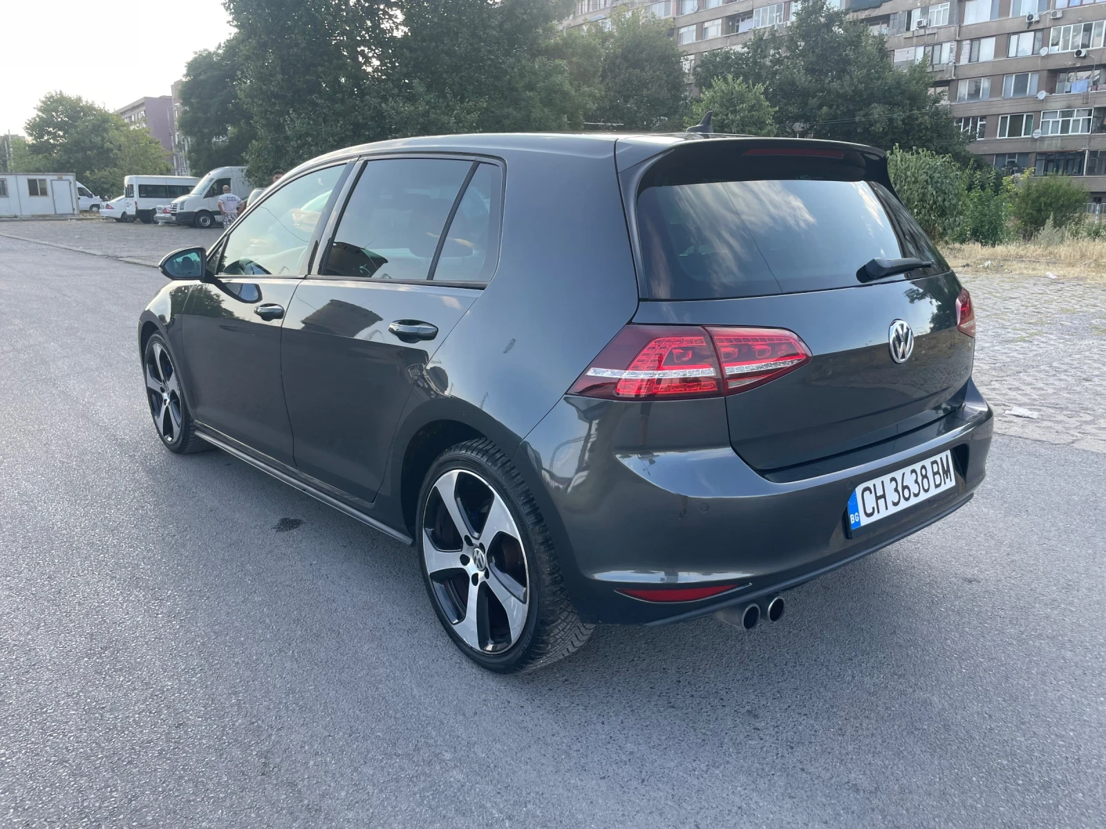 VW Golf GTE  - изображение 4