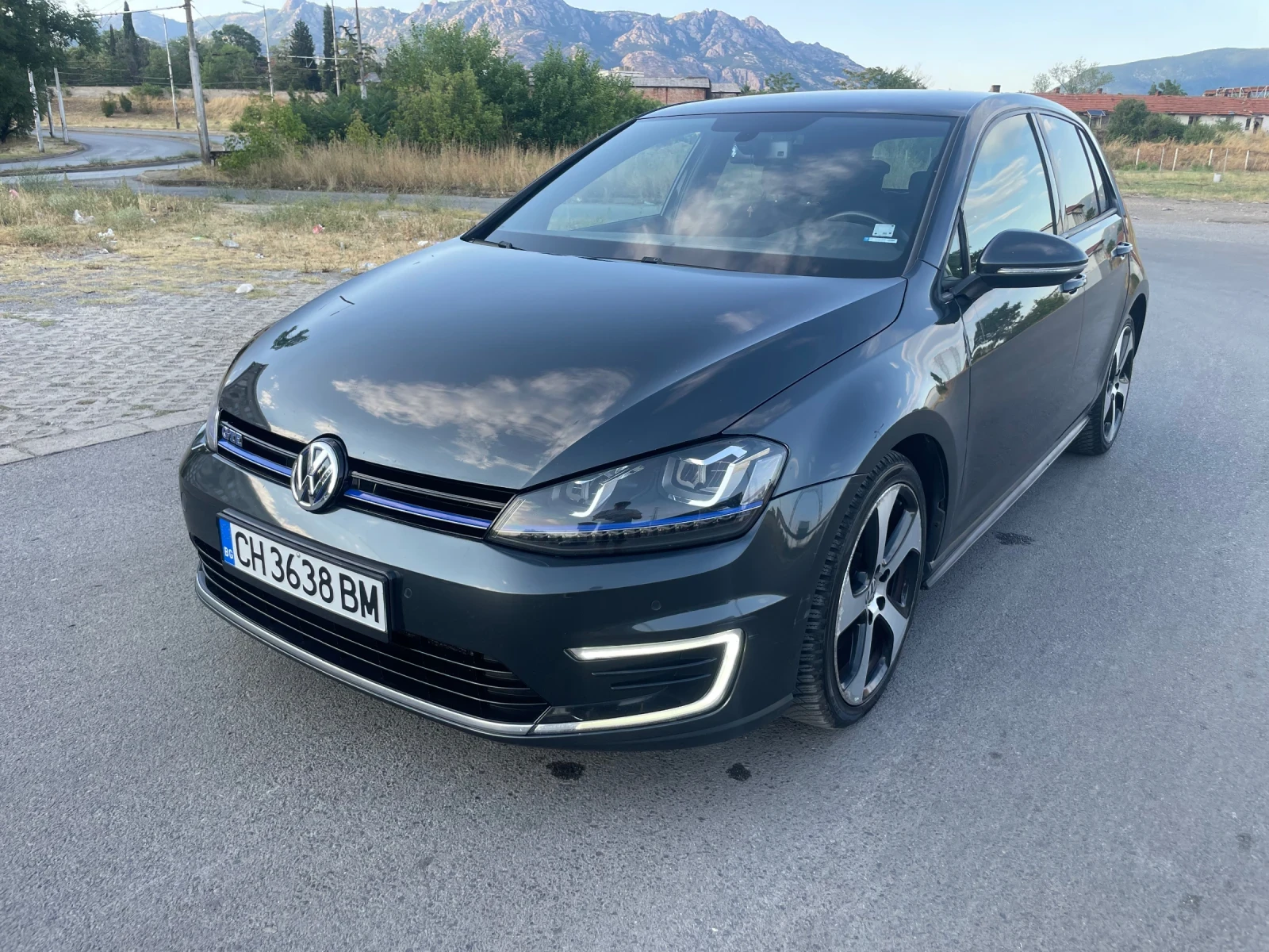 VW Golf GTE  - изображение 2
