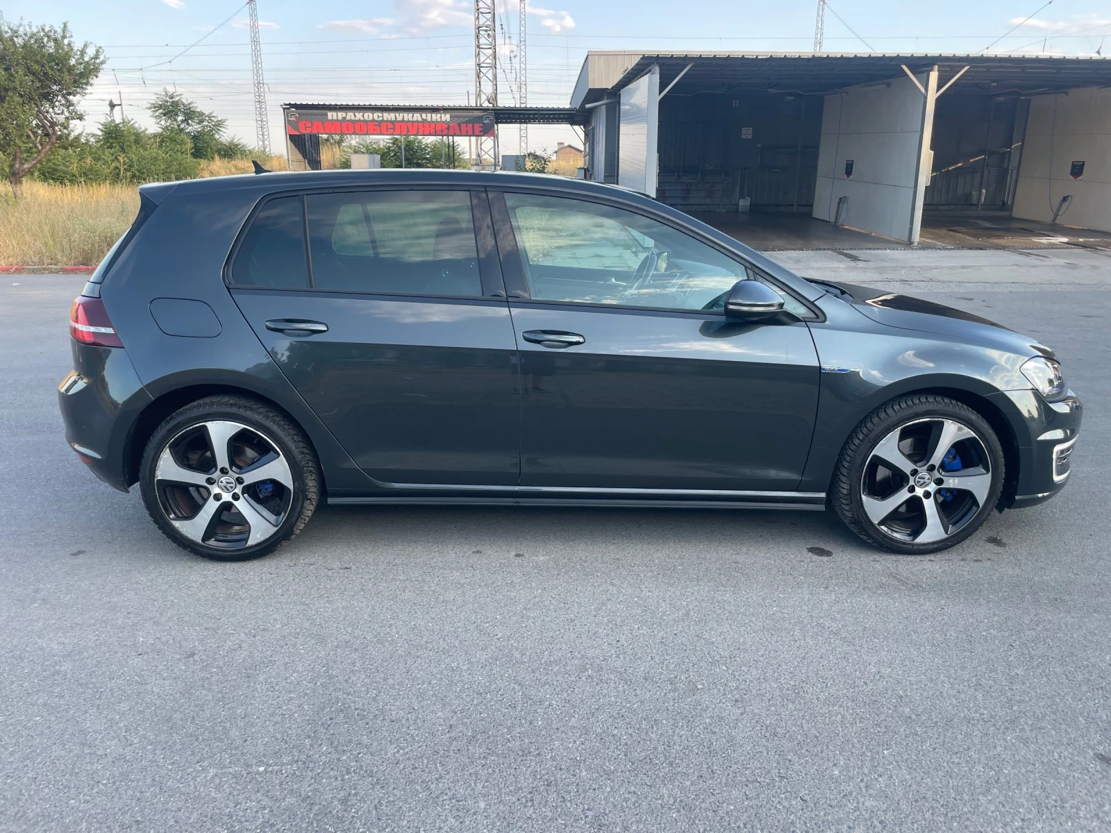 VW Golf GTE  - изображение 7