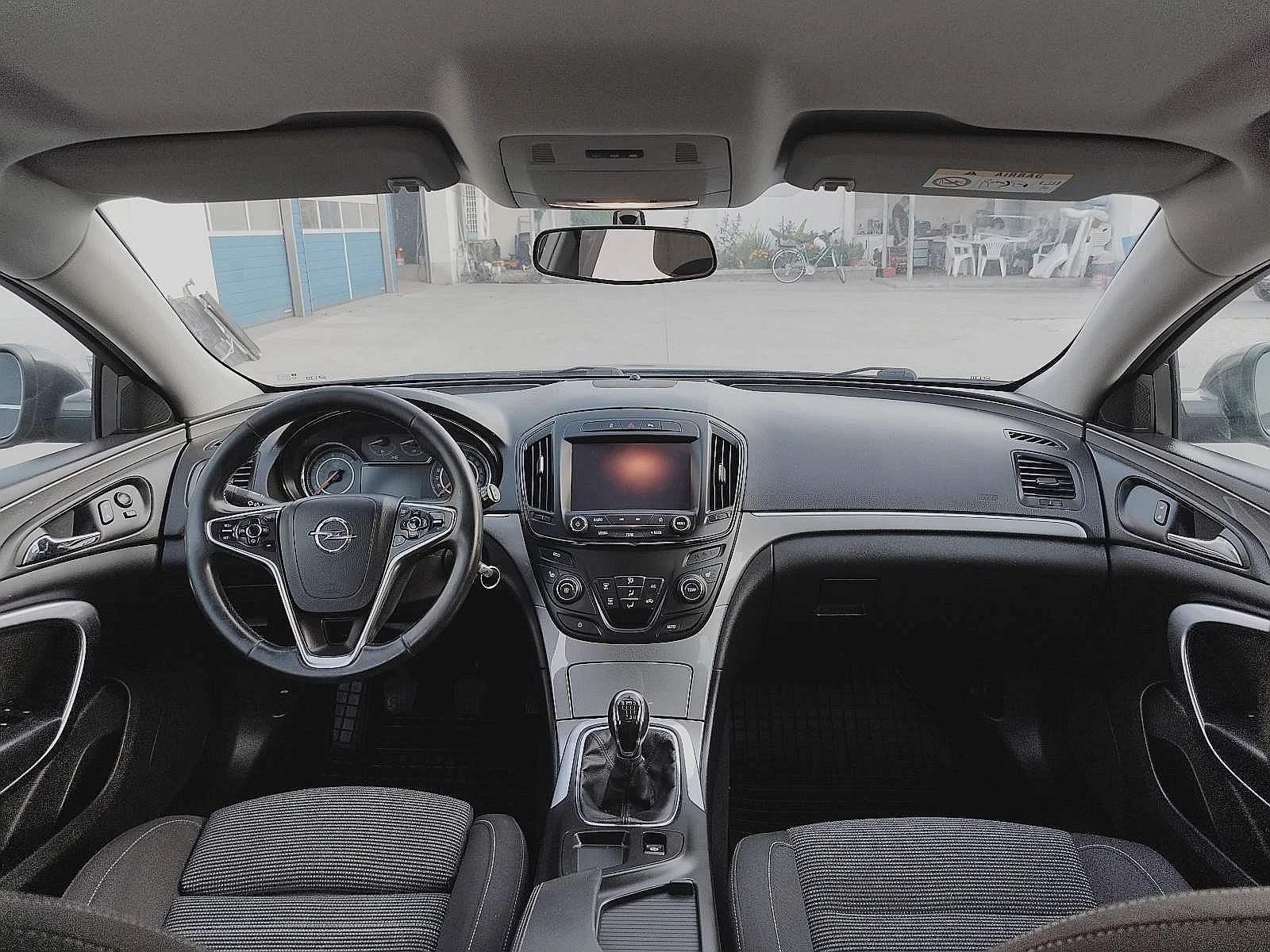 Opel Insignia 1.6CDTI - FACELIFT - изображение 8
