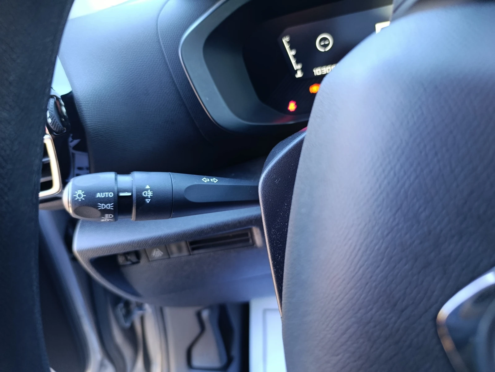 Citroen C4 Blue 1.5HDI 110.. 6  | Mobile.bg   10