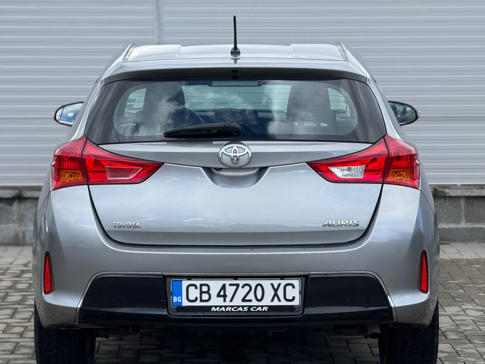 Toyota Auris 1.4d4D EURO5B* РЕГИСТРИРАН * ОБСЛУЖЕН *  - изображение 4