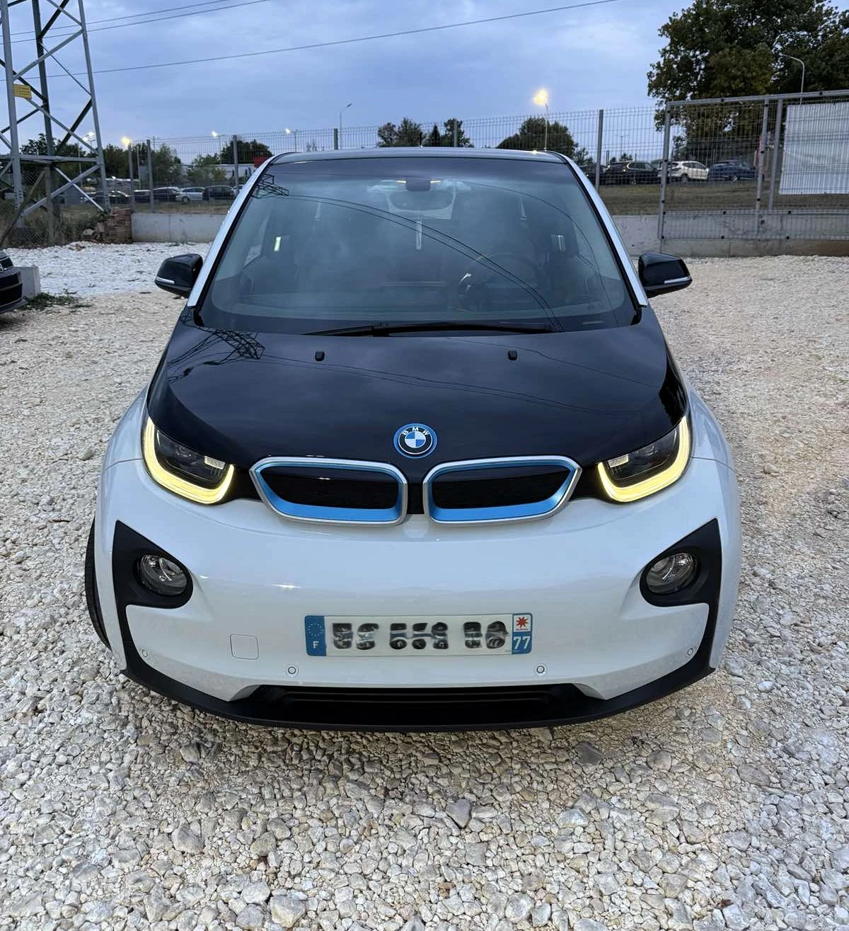 BMW i3 BMW i3 REX / Батерия 94 Ah/Бензинов Генератор/ЛИЗИ - изображение 9