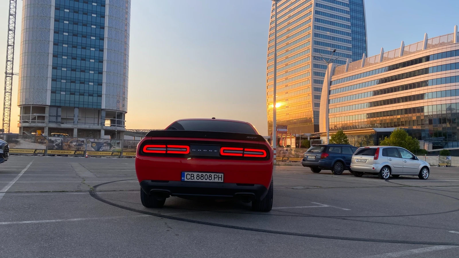 Dodge Challenger HELLCAT - изображение 3