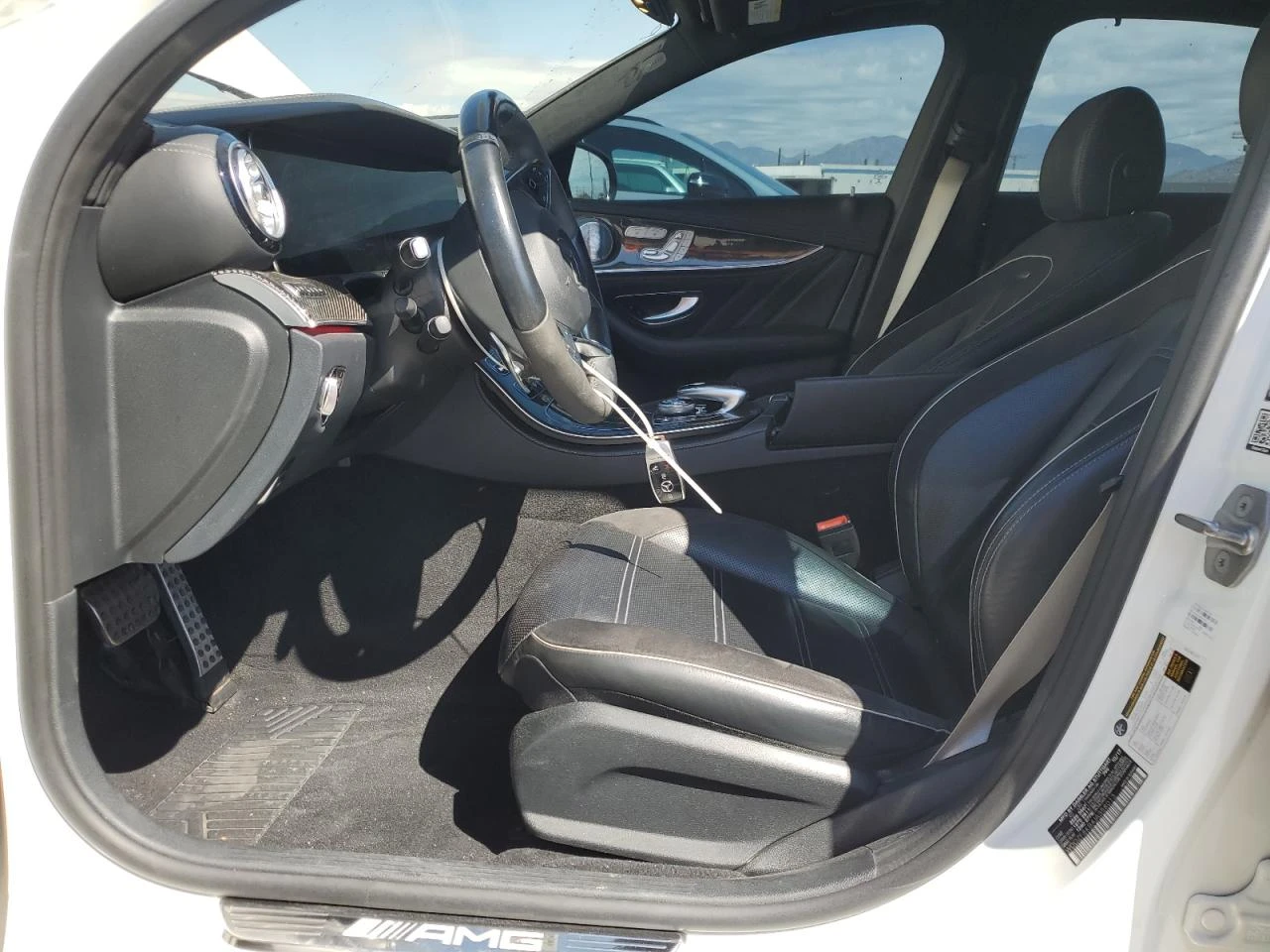 Mercedes-Benz E 63 AMG E 63 AMG-S - изображение 7