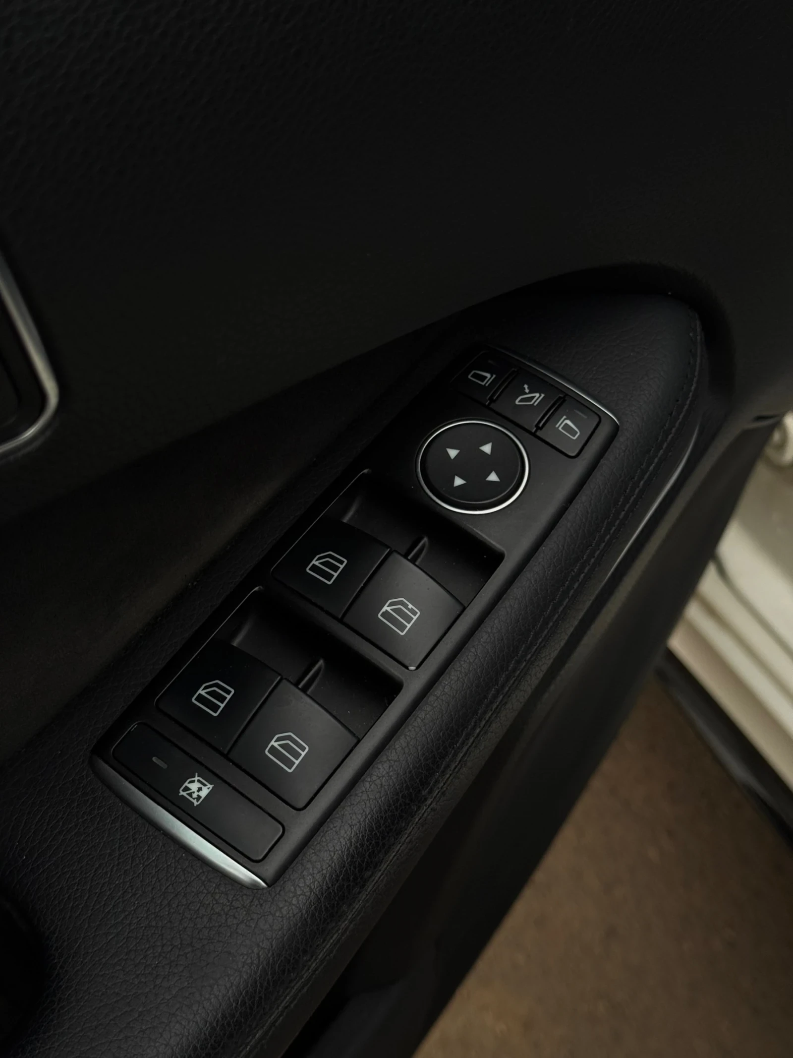 Mercedes-Benz E 350 AMG-PACK ���� ����� ��� ����� | Mobile.bg � ����������� 12