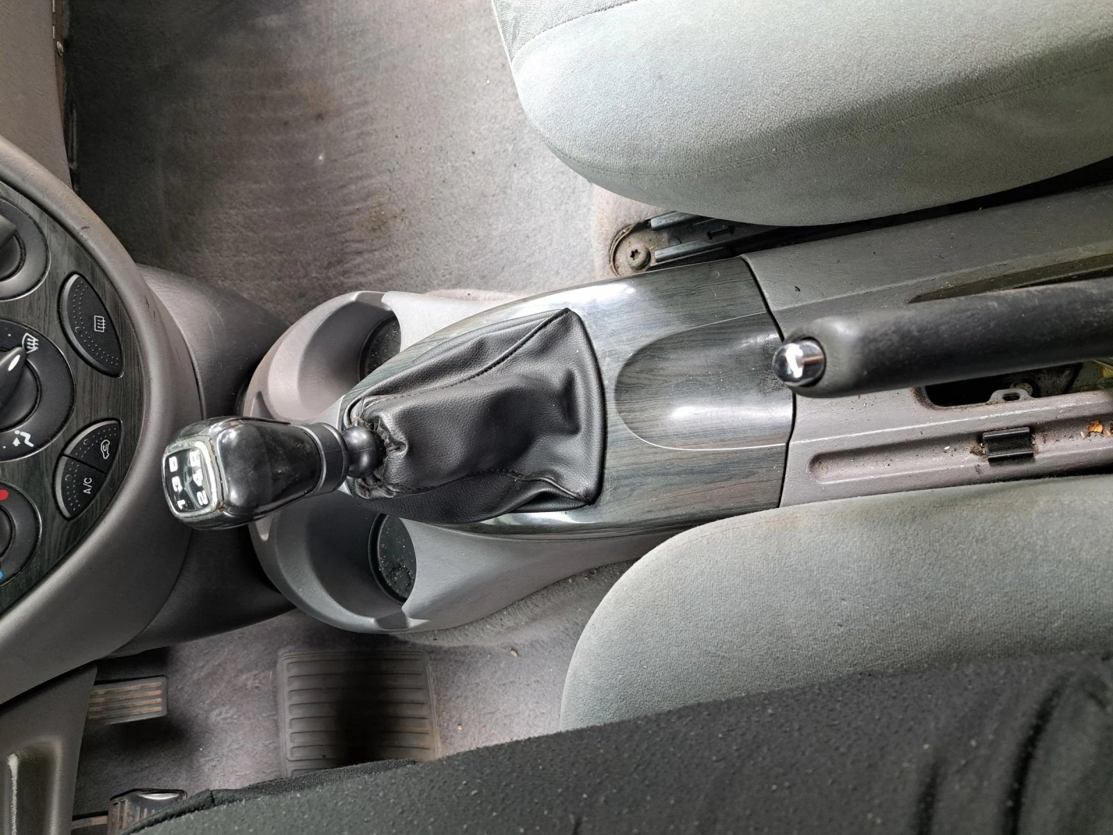 Ford Focus, снимка 15 - Автомобили и джипове - 53750219