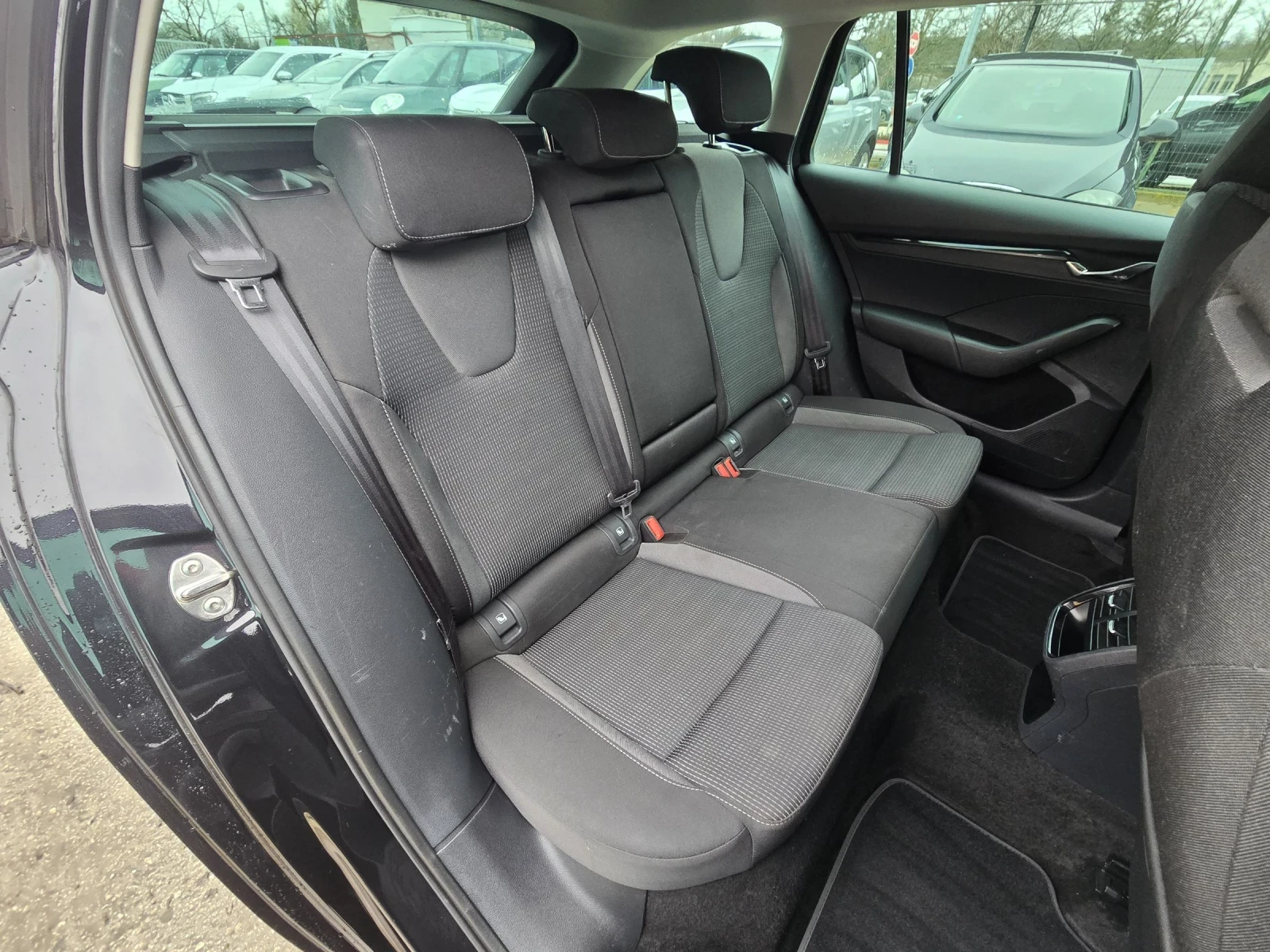Skoda Octavia 2.0TDI 116�.� Evo DSG | Mobile.bg � ����������� 14