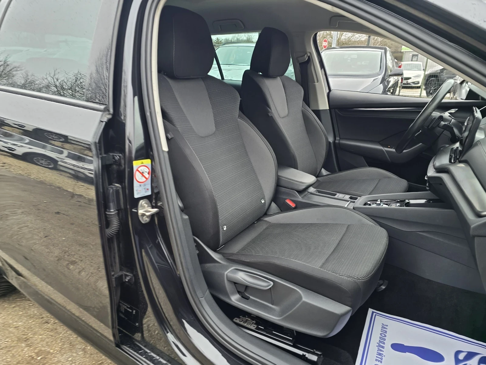 Skoda Octavia 2.0TDI 116�.� Evo DSG | Mobile.bg � ����������� 12