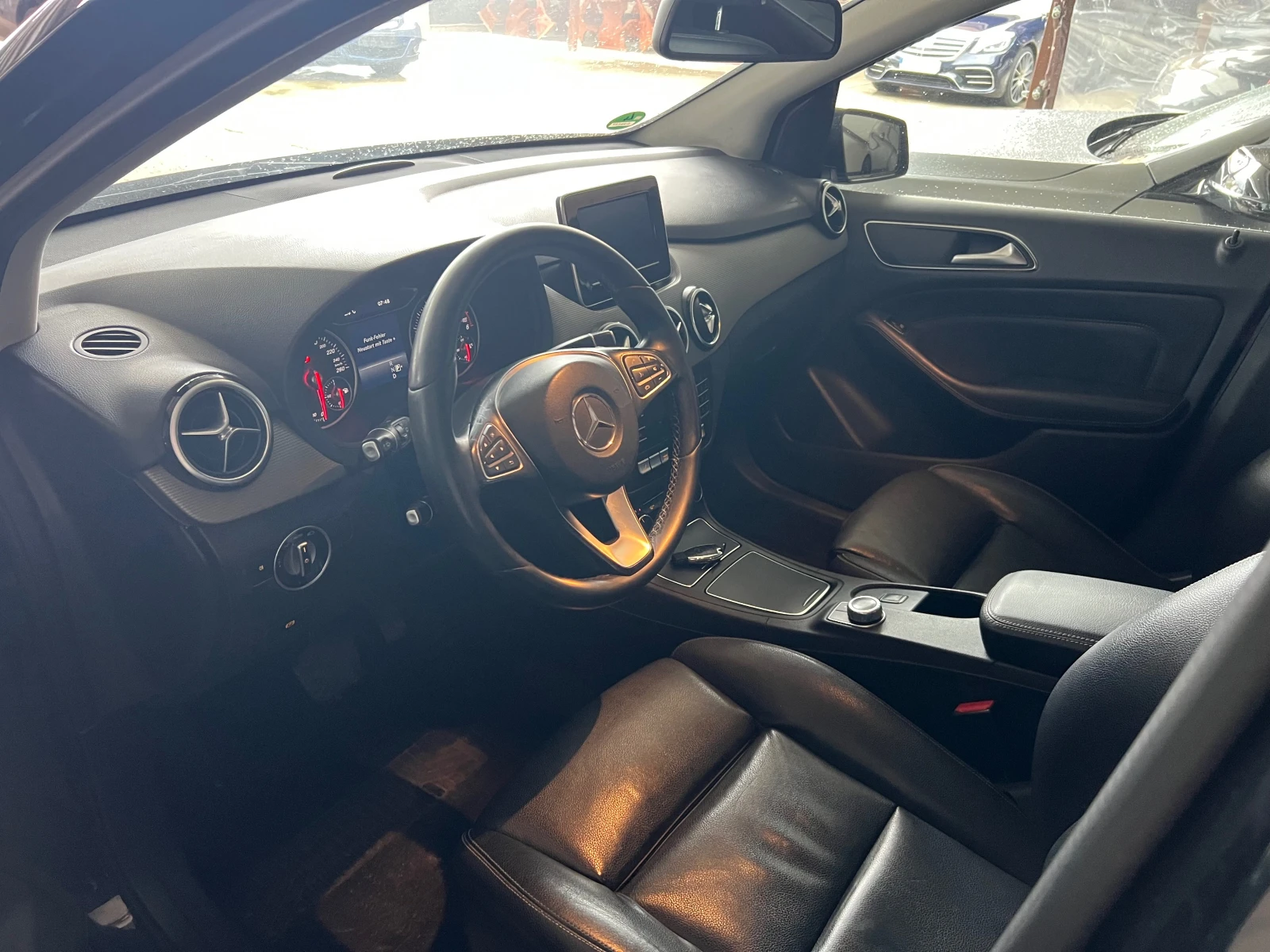 Mercedes-Benz B 180 Германия перфект - изображение 8