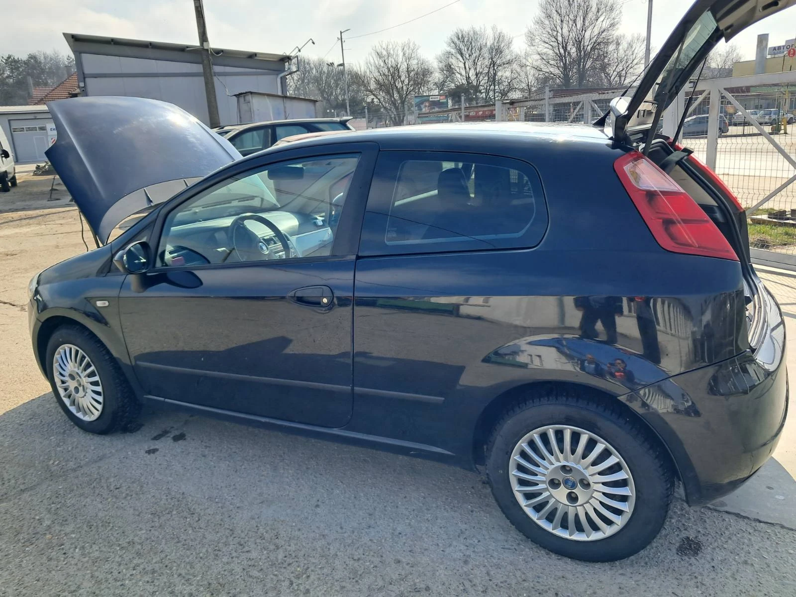 Fiat Punto, снимка 9 - Автомобили и джипове - 54055491