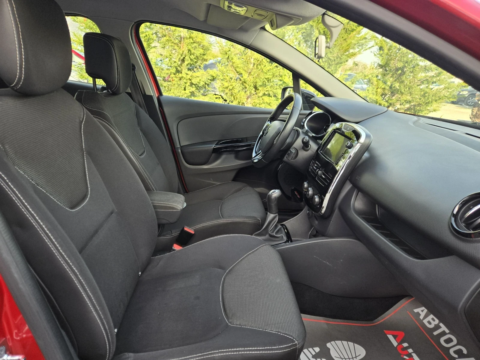 Renault Clio 1.5DCI-75кс= АВТОПИЛОТ= НАВИ= REFLEX, снимка 15 - Автомобили и джипове - 54195605