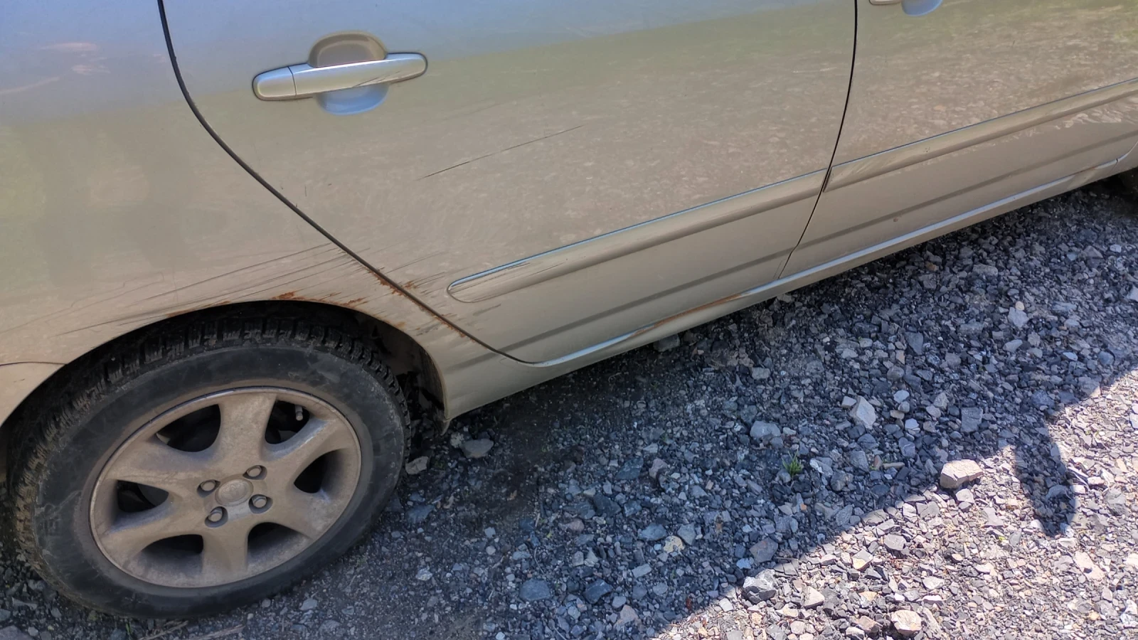 Toyota Corolla verso 1.8 VVT-I 16V, снимка 4 - Автомобили и джипове - 54410232