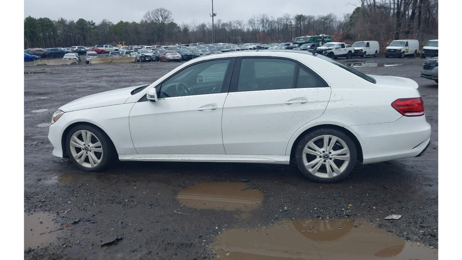 Mercedes-Benz E 350 4MATIC, снимка 8 - Автомобили и джипове - 54456662