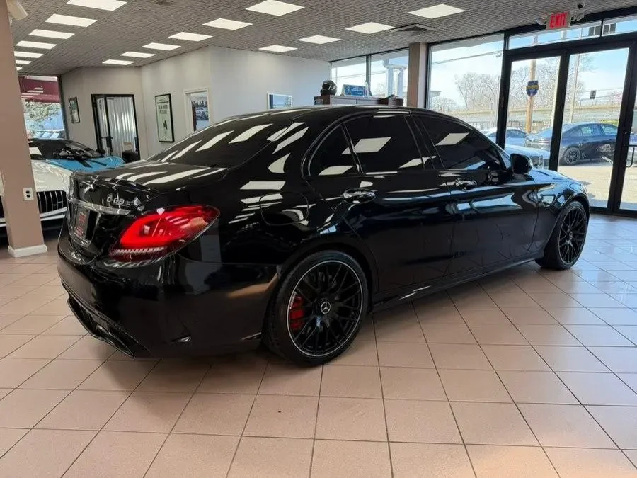 Mercedes-Benz C 63 AMG s, снимка 4 - Автомобили и джипове - 54492031