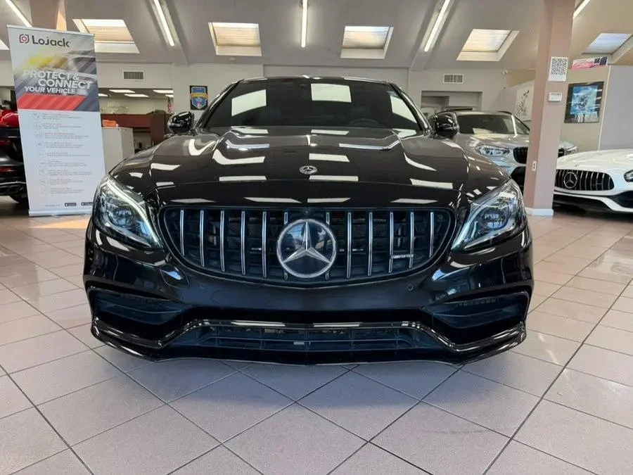 Mercedes-Benz C 63 AMG s, снимка 2 - Автомобили и джипове - 54492031