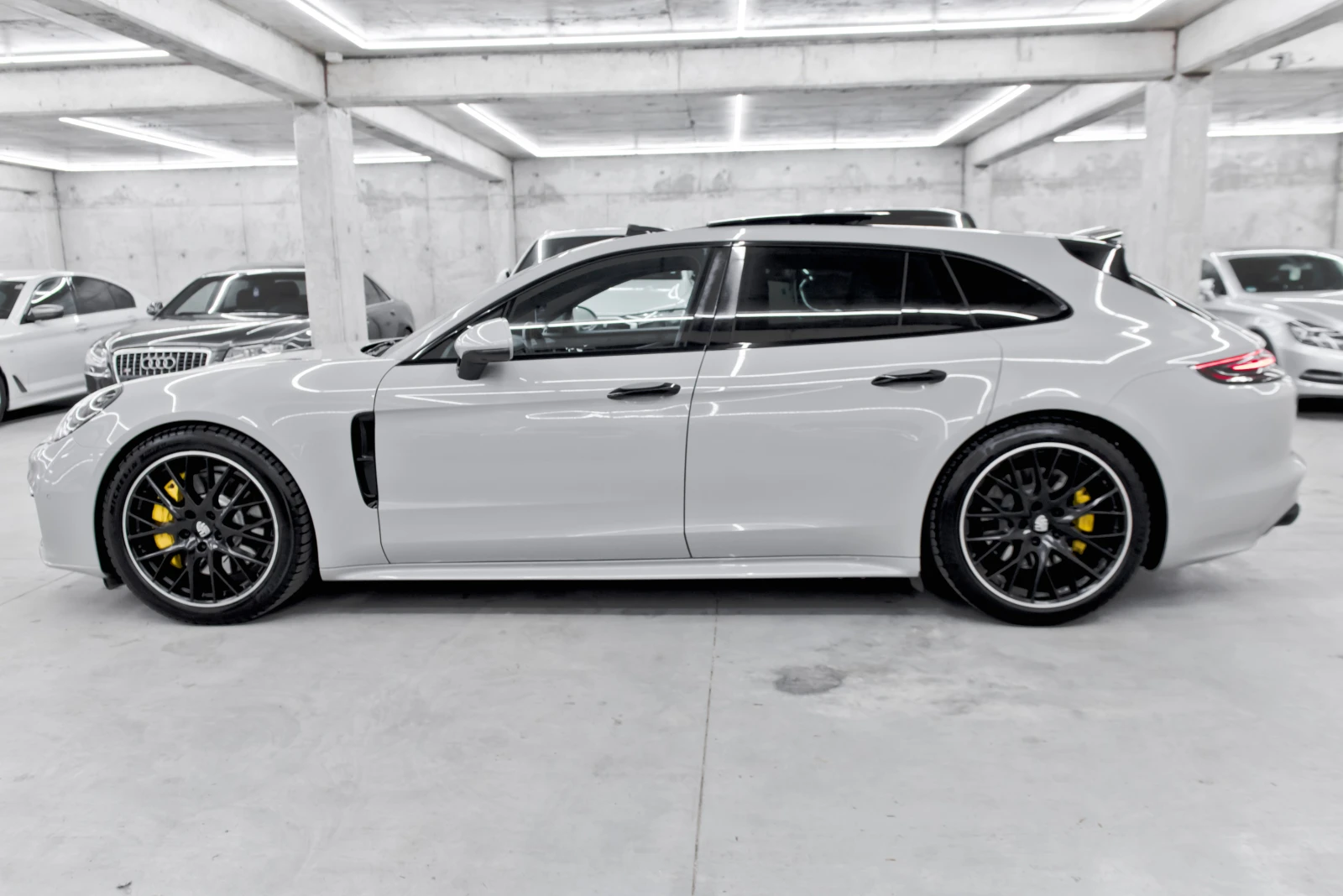 Porsche Panamera 4S GTS Sport Turismo, снимка 8 - Автомобили и джипове - 54519590