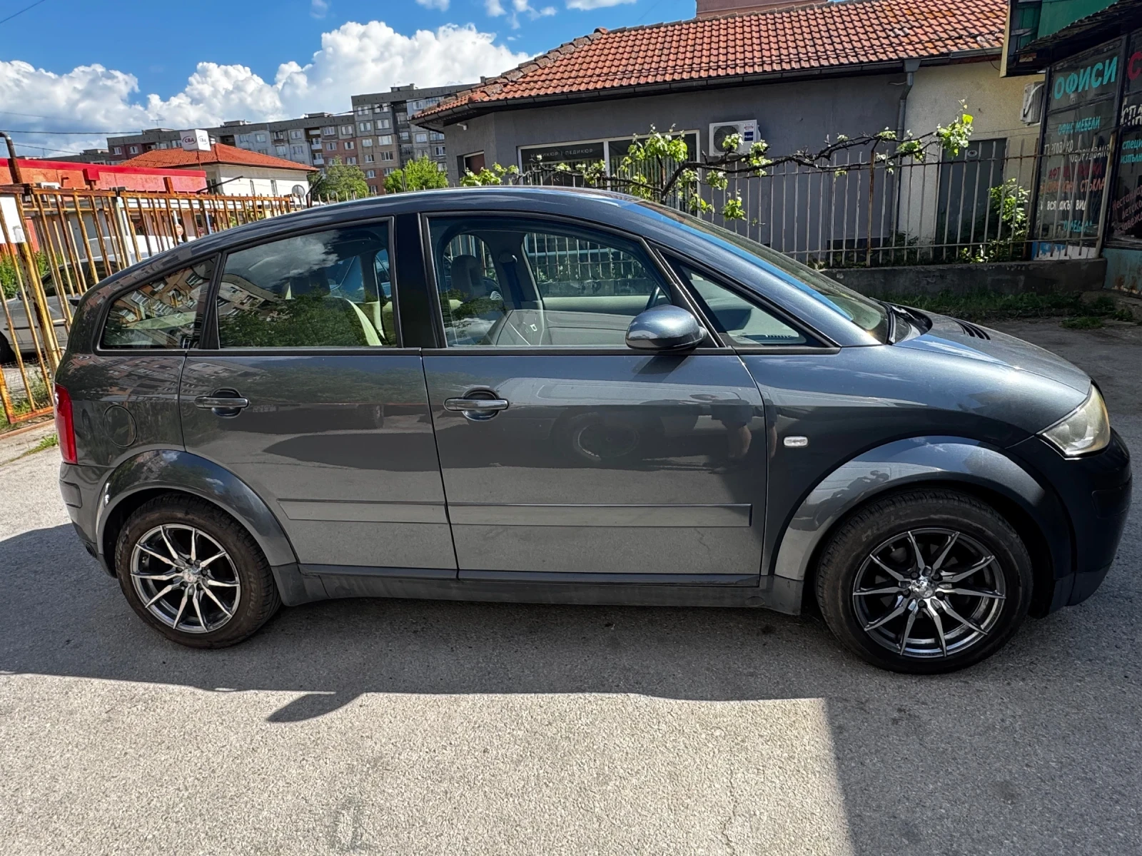 Audi A2 Газ, снимка 4 - Автомобили и джипове - 54771432