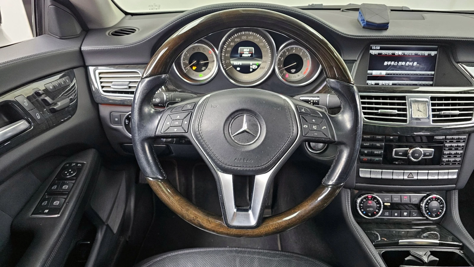 Mercedes-Benz CLS 350 V6* AMG LINE, снимка 9 - Автомобили и джипове - 54905237