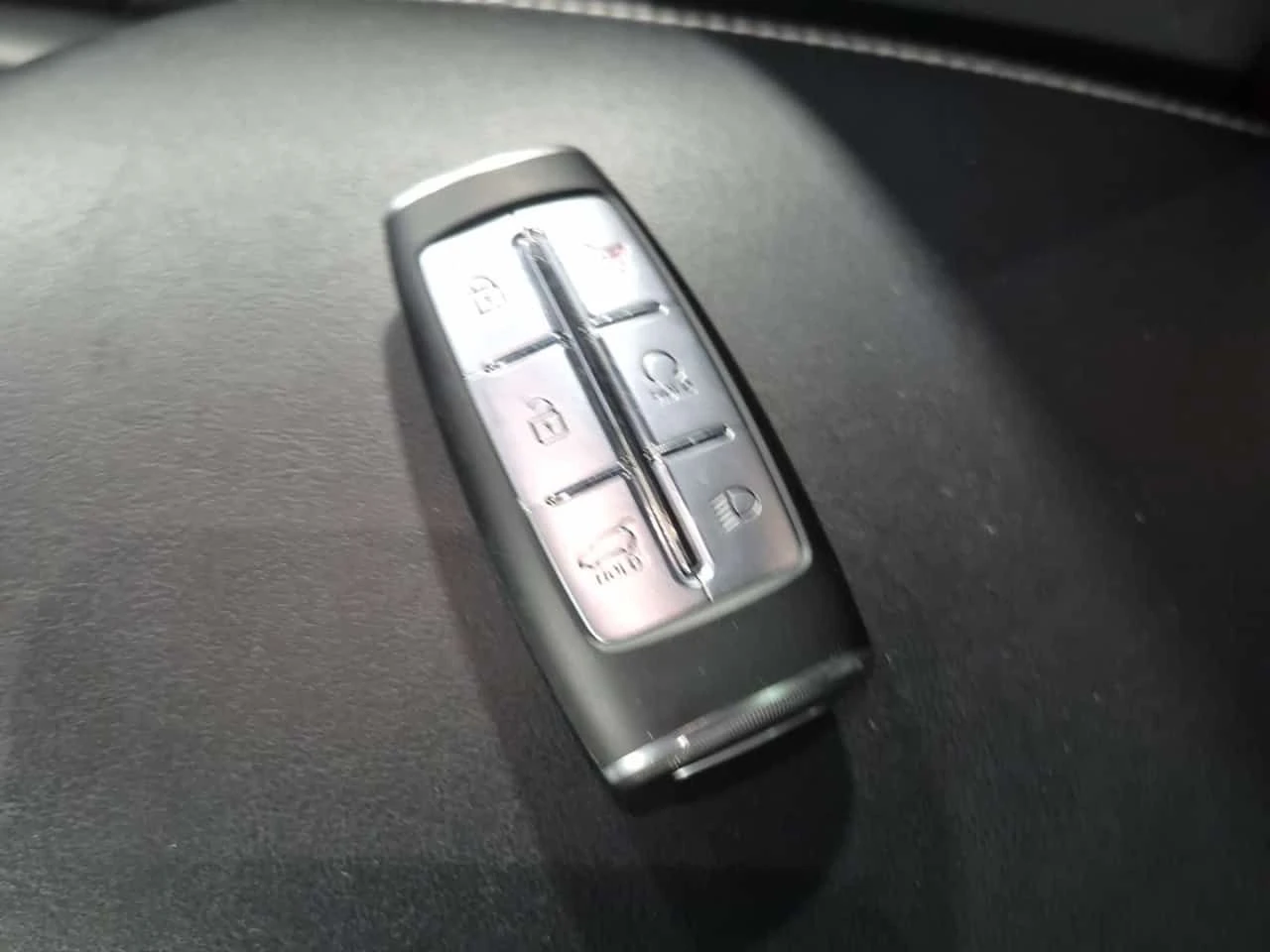 Genesis GV70 3.5T SPORT  CARFAX, снимка 8 - Автомобили и джипове - 55047070