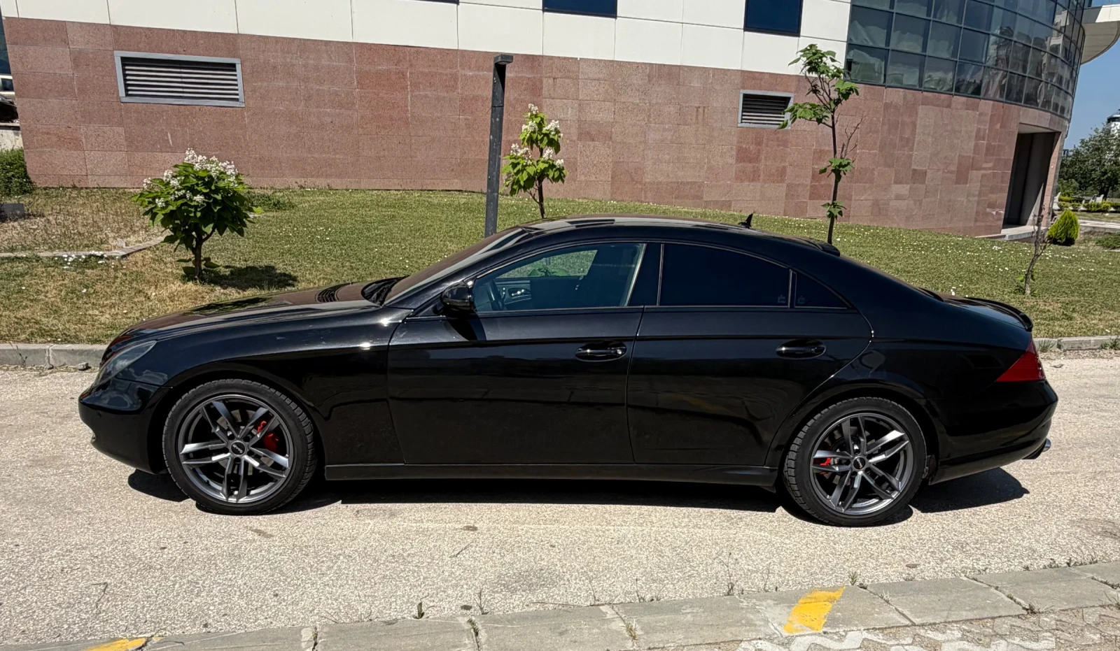 Mercedes-Benz CLS 320, снимка 4 - Автомобили и джипове - 55078773