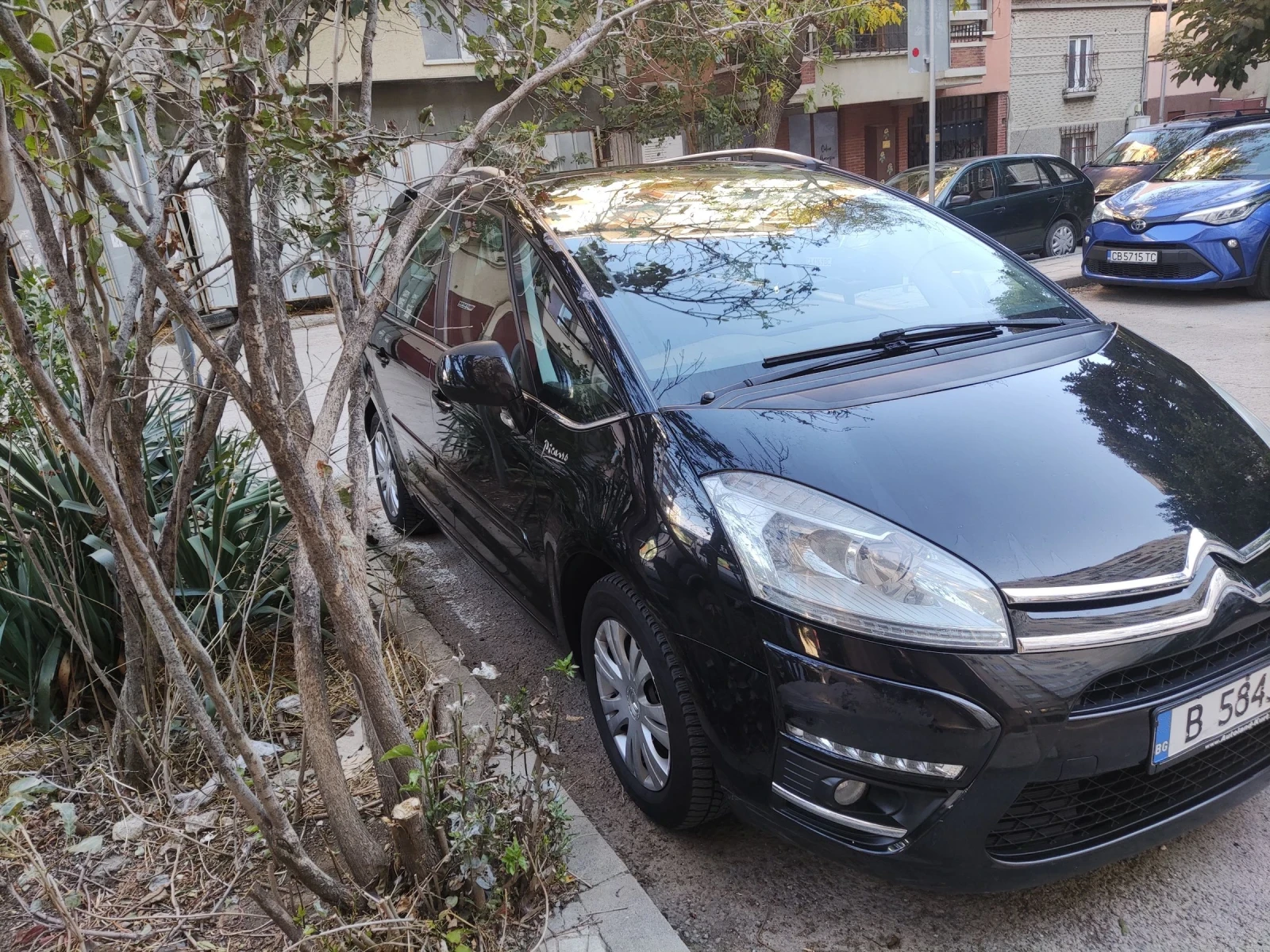 Citroen Grand C4 Picasso, снимка 2 - Автомобили и джипове - 55195201